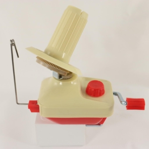 (048) Wool Winder